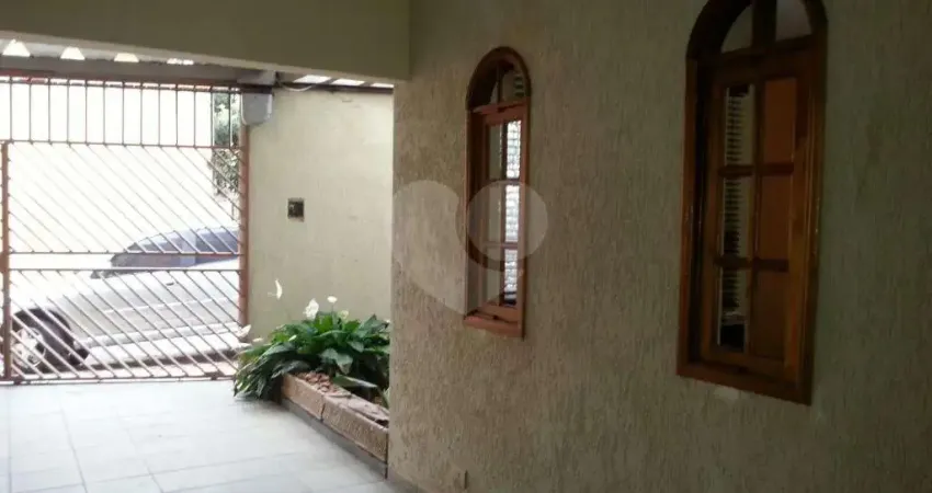 Casa com 3 quartos à venda na Rua Alexandre Danel, 7, Vila Pita, São Paulo