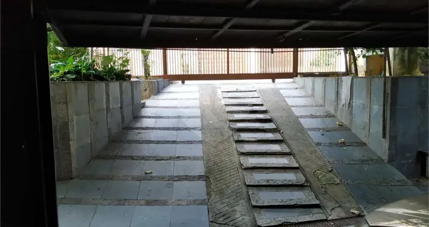 Casa com 3 quartos à venda na Rua Iguape, 46, Jardim do Colégio, São Paulo