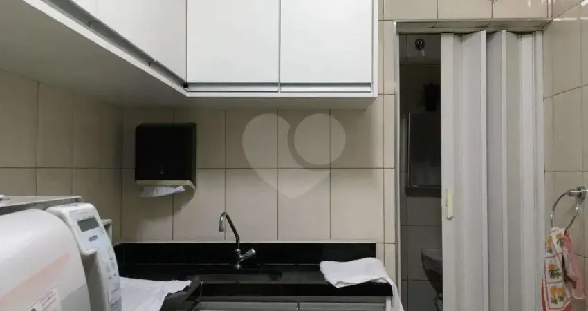Casa com 3 quartos à venda na Avenida Professor Celestino Bourroul, 582, Limão, São Paulo