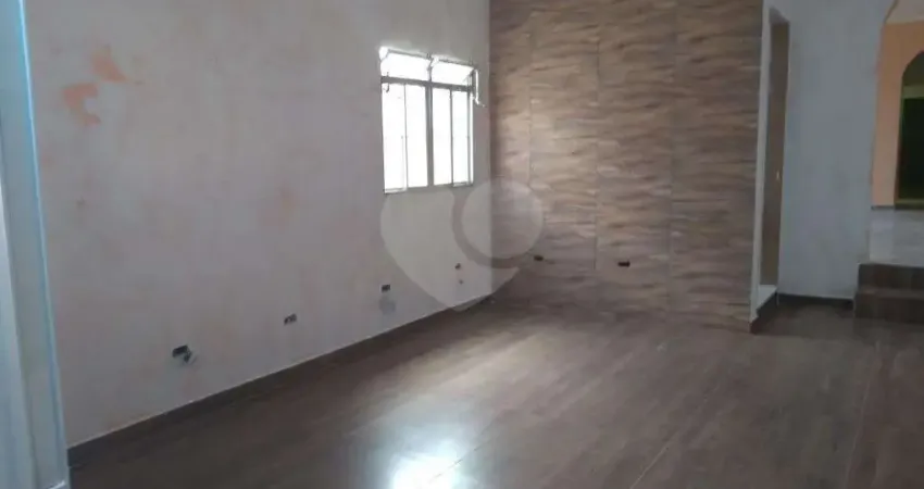 Casa em condomínio fechado com 2 quartos à venda na Rua Jarbas Nielsen Bastos, 78, Vila Francos, São Paulo