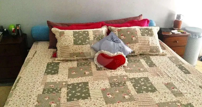 Casa com 3 quartos à venda na Rua Estanislau Severo, 56, Vila Cavaton, São Paulo
