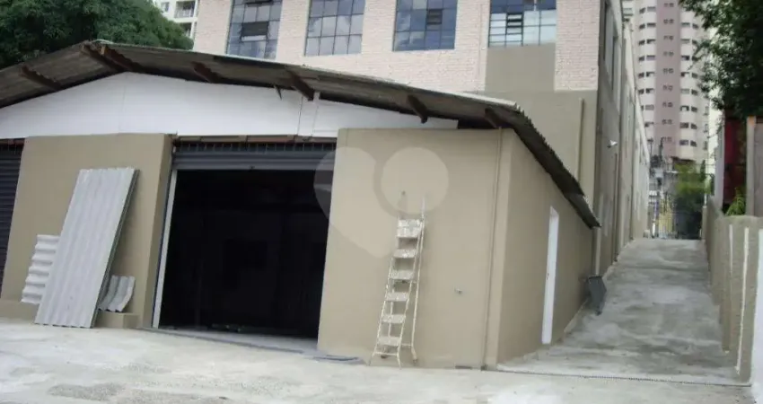 Prédio à venda na Rua Alfredo Pujol, 419, Santana, São Paulo