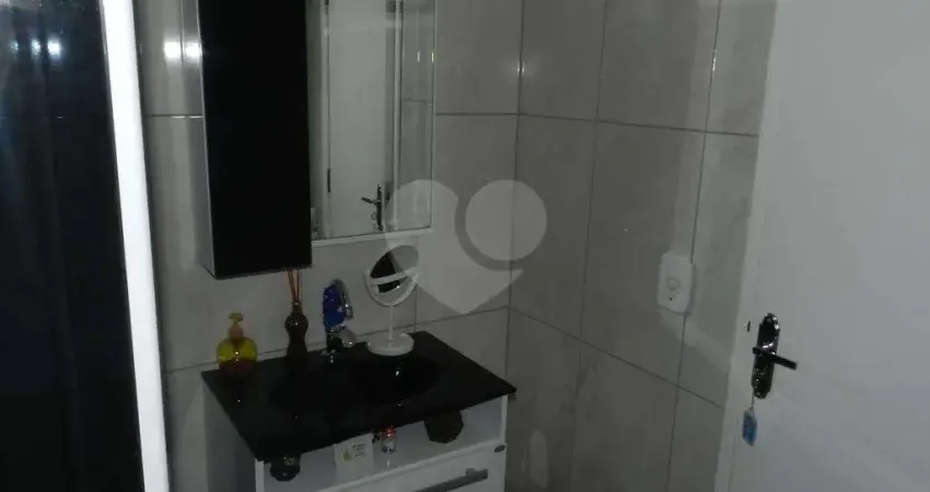 Casa com 2 quartos à venda na Rua Antônio Le Voci, 156, Terceira Divisão de Interlagos, São Paulo