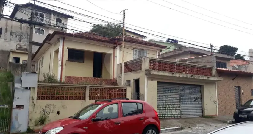 Casa com 3 quartos à venda na Rua Arruda da Câmara, 194, Vila Bonilha, São Paulo