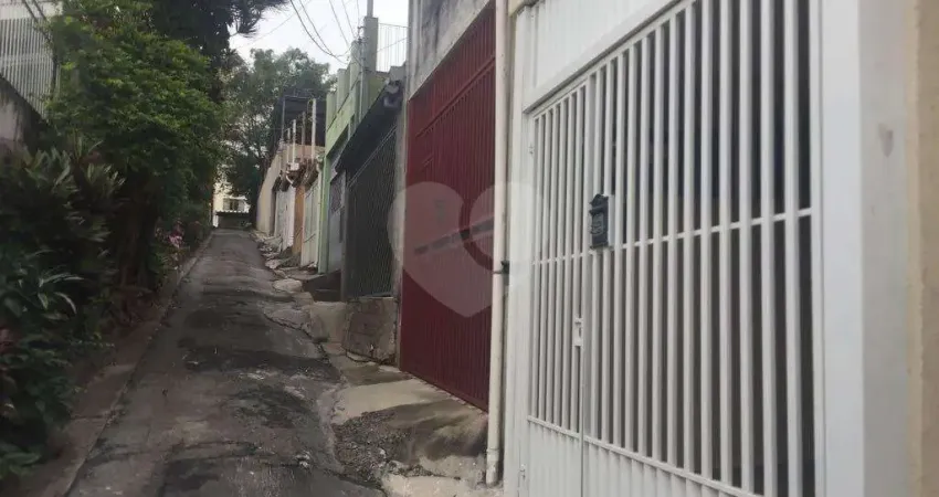 Casa com 2 quartos à venda na Travessa Carlos Fabbri, 85, Santana, São Paulo