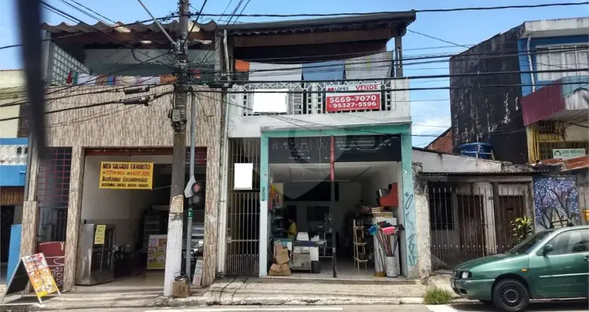 Casa com 2 quartos à venda na Rua Jequirituba, 962, Parque América, São Paulo
