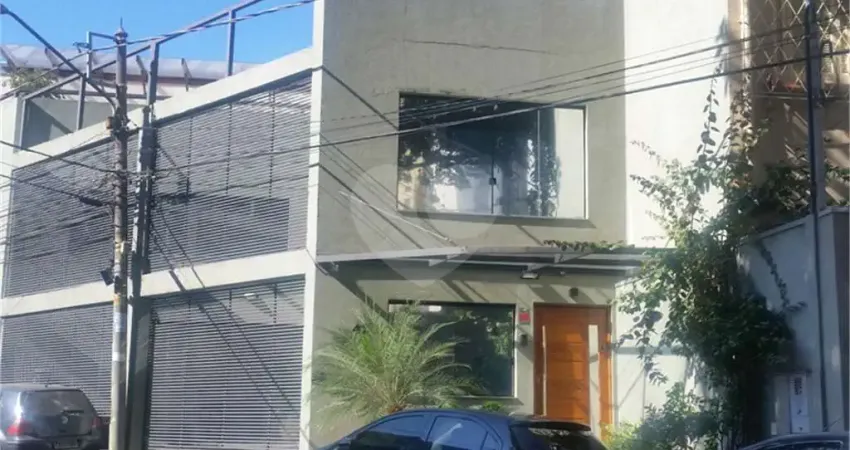 Prédio à venda na Praça Doutor Antônio Mercado, 42, Santana, São Paulo