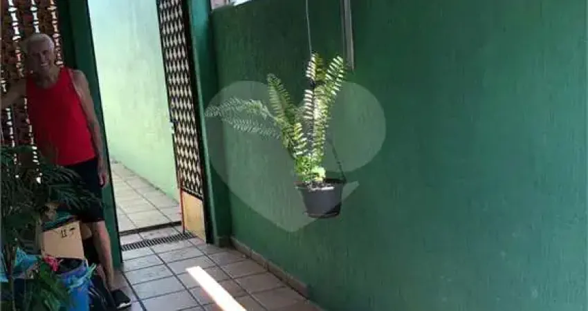Casa com 4 quartos à venda na Rua Doutor Paulo Gatti, 190, Vila Romero, São Paulo