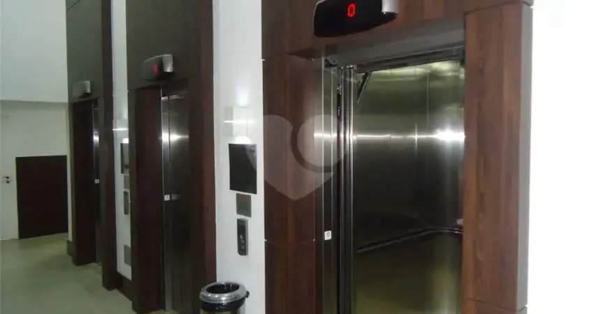 Sala comercial à venda na Rua Voluntários da Pátria, 654, Santana, São Paulo