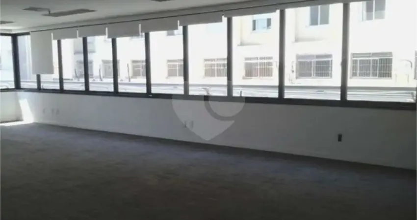 Sala comercial à venda na Rua Álvaro Rodrigues, 152, Vila Cordeiro, São Paulo