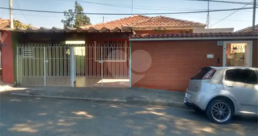 Casa com 3 quartos à venda na Rua Amaro Rodrigues, 65, Horto Florestal, São Paulo