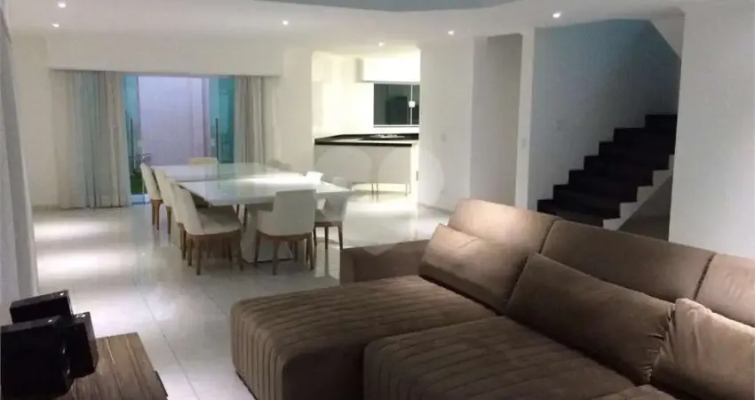 Casa com 3 quartos à venda na Rua Nossa Senhora do Livramento, 292, Parque Monteiro Soares, São Paulo