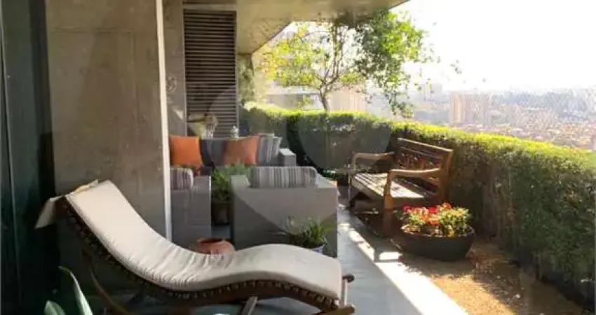 Apartamento com 4 quartos à venda na Rua Crítios, 226, Vila Suzana, São Paulo