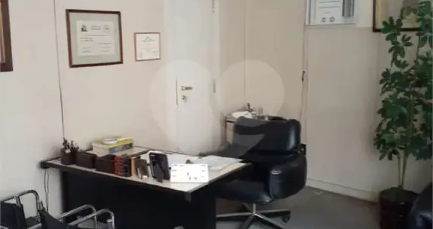 Sala comercial à venda na Rua Itacolomi, 601, Higienópolis, São Paulo