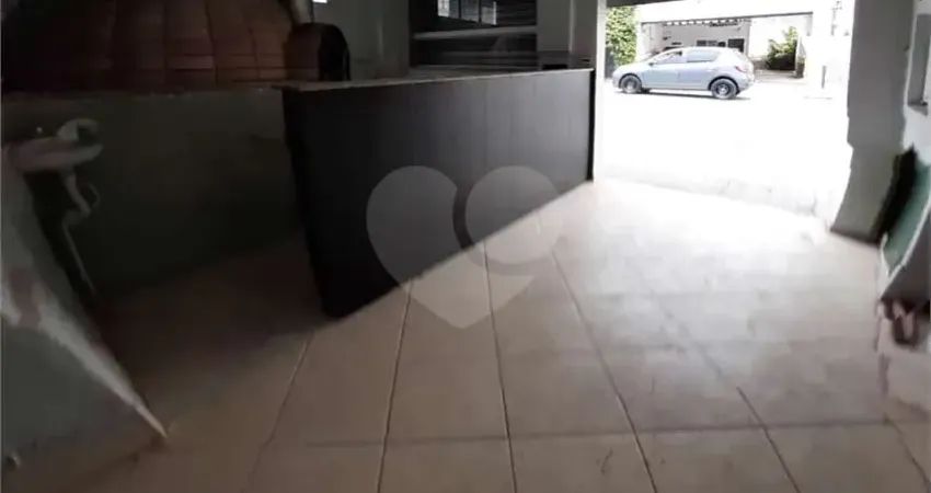 Casa à venda na Rua Turiassu, 792, Perdizes, São Paulo