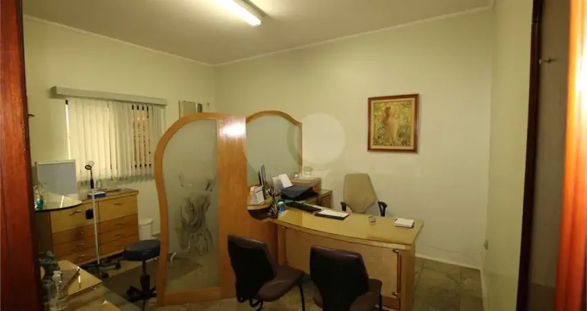 Prédio para alugar na Rua Conselheiro Saraiva, 559, Santana, São Paulo