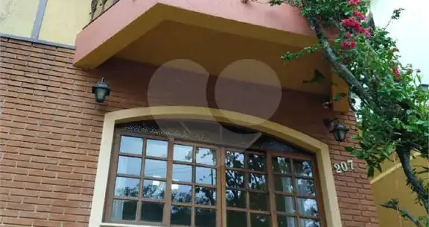 Casa com 3 quartos à venda na Rua Jerônimo Camargo, 207, Vila Irmãos Arnoni, São Paulo