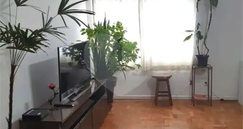 Apartamento com 2 quartos à venda na Rua Vitorino Carmilo, 484, Barra Funda, São Paulo