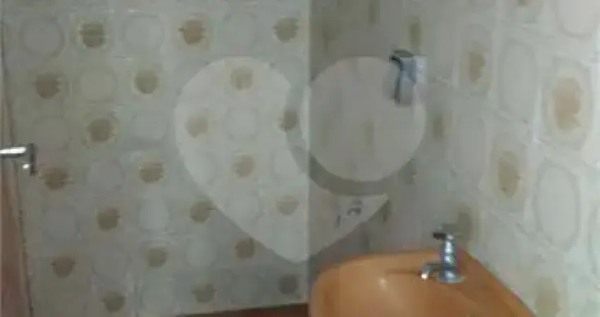 Casa com 2 quartos à venda na Rua Luís Antônio dos Santos, 640, Santa Teresinha, São Paulo