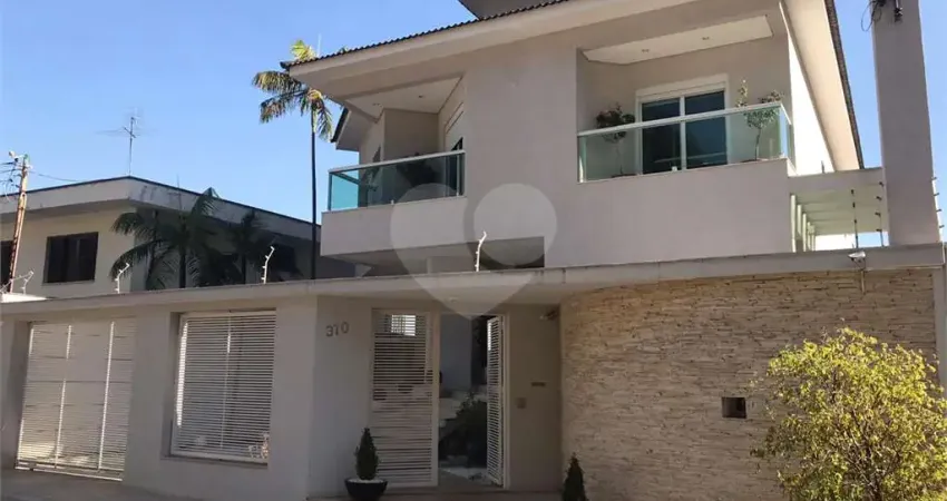 Casa em condomínio fechado com 5 quartos à venda na Rua Frei Machado, 310, Jardim São Bento, São Paulo