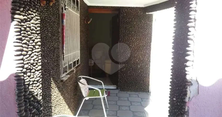 Casa com 3 quartos à venda na Rua Pindamonhangaba, 432, Quinta da Paineira, São Paulo