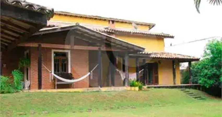 Casa em condomínio fechado com 5 quartos à venda na Rua Marechal Deodoro da Fonseca, 250, Palos Verdes, Carapicuíba