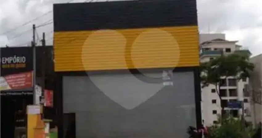 Casa para alugar na Avenida Águas de São Pedro, 167, Vila Paulicéia, São Paulo