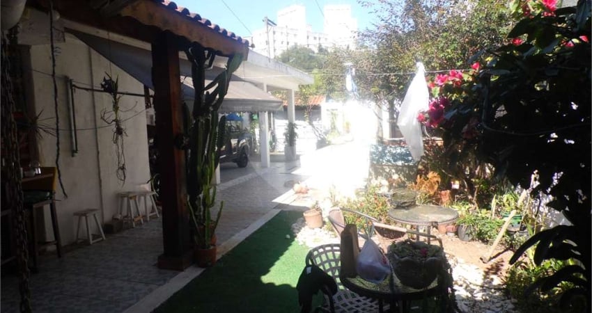 Casa com 2 quartos à venda na Avenida Prefeito Hirant Sanazar, 478, Umuarama, Osasco