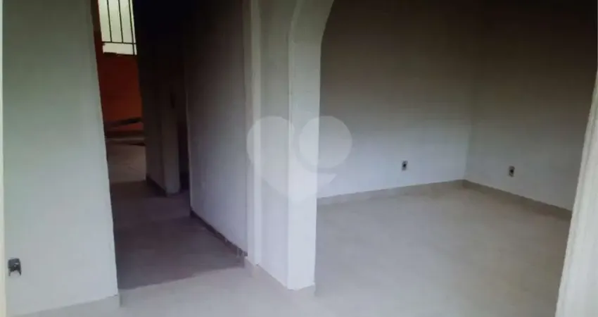 Casa com 5 quartos à venda na Rua Icanhema, 115, Cidade Dutra, São Paulo