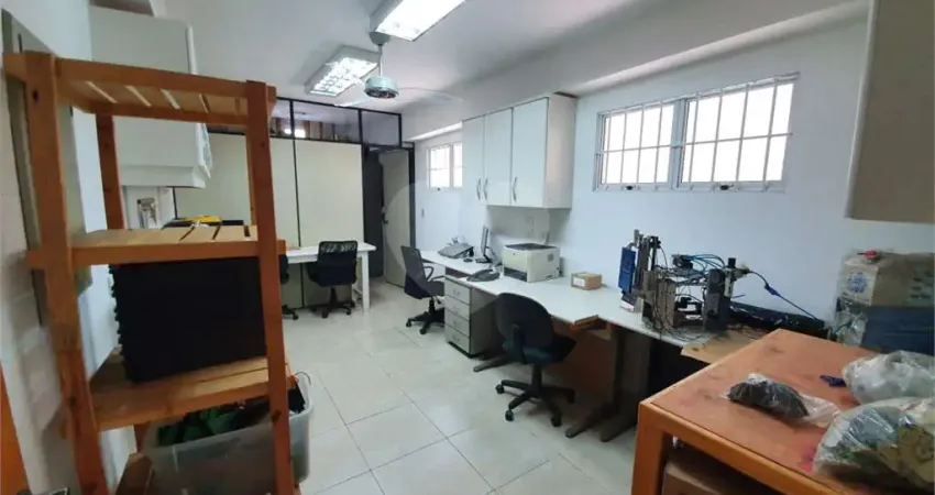 Casa à venda na Rua Zanzibar, 645, Casa Verde, São Paulo