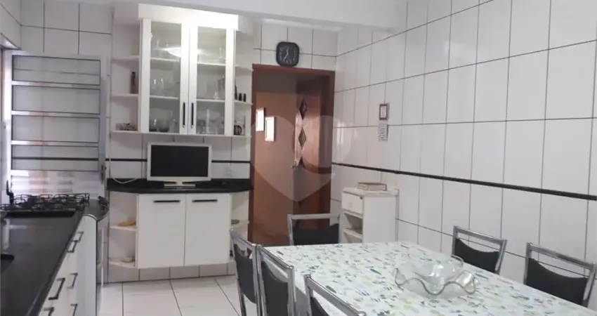 Casa com 3 quartos à venda na Rua Enótria, 462, Vila Mazzei, São Paulo