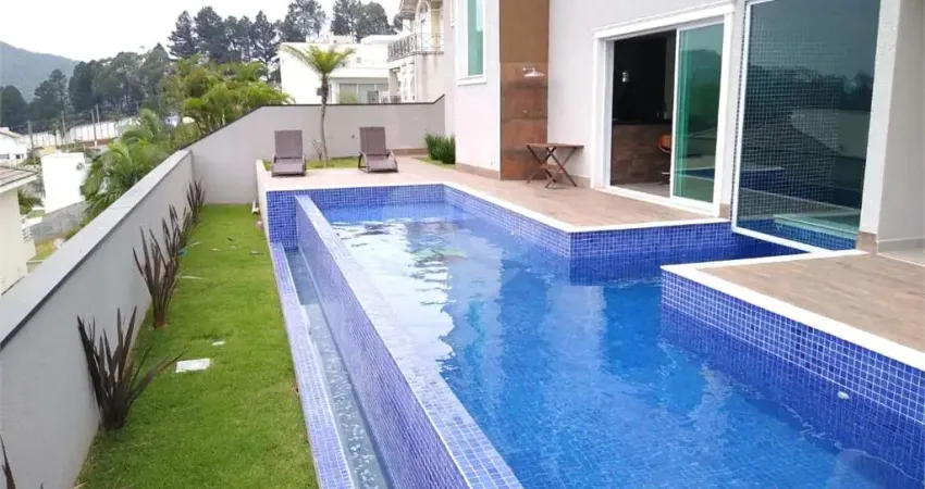 Casa em condomínio fechado com 4 quartos à venda na Estrada de Ipanema, 2835, Parque Sinai, Santana de Parnaíba