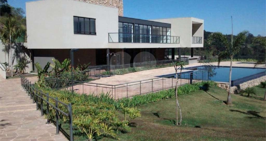 Terreno em condomínio fechado à venda na Estrada Marechal Mascarenhas de Moraes, 5800, Jardim Bandeirantes, Santana de Parnaíba