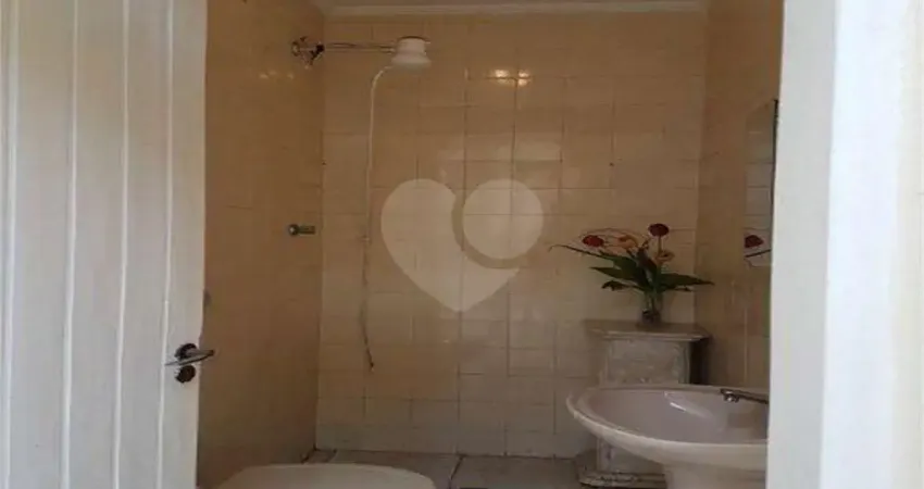 Casa com 3 quartos à venda na Rua Caitezal, 103, Água Fria, São Paulo