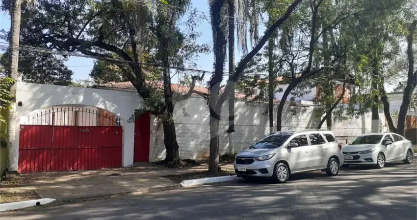Casa com 4 quartos à venda na Avenida Padre Pereira de Andrade, 786, Boaçava, São Paulo
