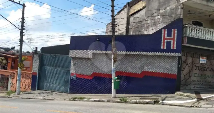 Barracão / Galpão / Depósito à venda na Avenida Pastor Cícero Canuto de Lima, 175, Jardim Caguassu, São Paulo