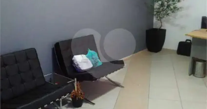 Casa para alugar na Rua Bento Gonçalves, 73, Vila Regente Feijó, São Paulo