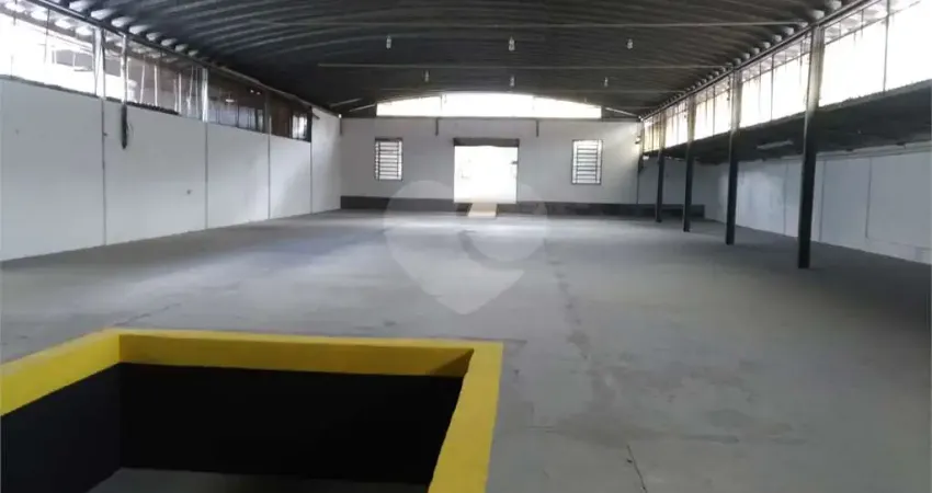 Barracão / Galpão / Depósito à venda na Avenida Coronel Sezefredo Fagundes, 3225, Tucuruvi, São Paulo