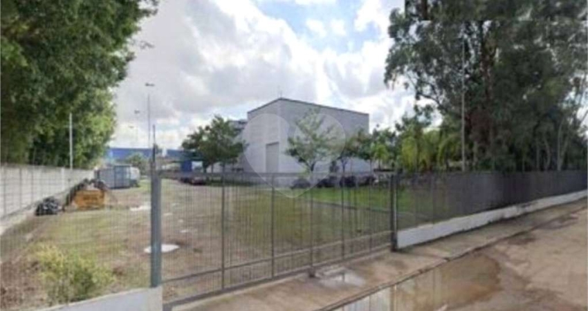 Barracão / Galpão / Depósito para alugar na Avenida Orlanda Bergamo, 1, Cumbica, Guarulhos