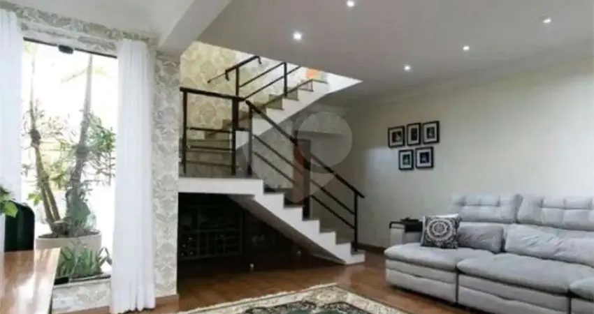 Casa com 3 quartos à venda na Rua Acaju, 383, Jardim Têxtil, São Paulo