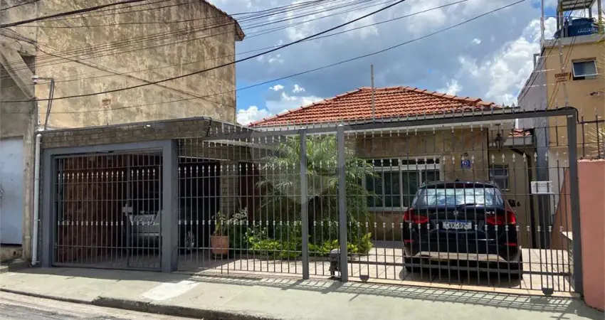 Casa com 4 quartos à venda na Rua Vasconcelos Barros, 35, Jardim Rossin, São Paulo