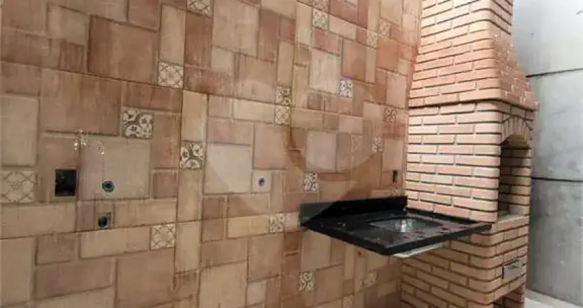 Casa com 3 quartos à venda na Rua Bartolomeu de Torales, 37, Vila Mazzei, São Paulo