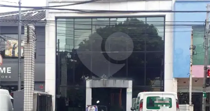 Casa à venda na Avenida Paes de Barros, 768, Mooca, São Paulo