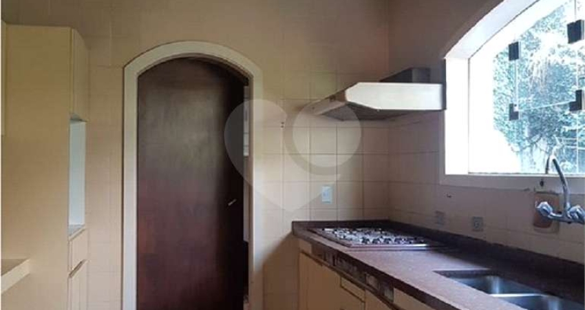 Casa em condomínio fechado com 3 quartos à venda na Alameda Dinamarca, 483, Alphaville Residencial Um, Barueri