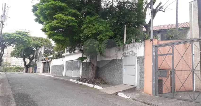 Casa com 3 quartos à venda na Rua Doutor Marinho de Andrade, 116, Jardim Jamaica, São Paulo