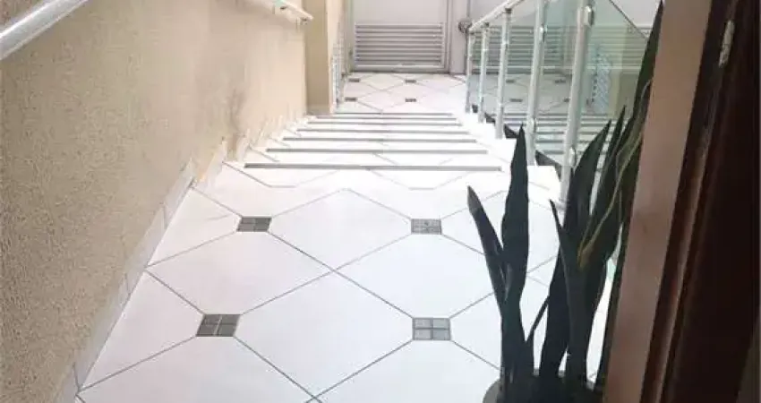 Casa com 3 quartos à venda na Rua Marques de Carvalho, 133, Cidade Mãe do Céu, São Paulo
