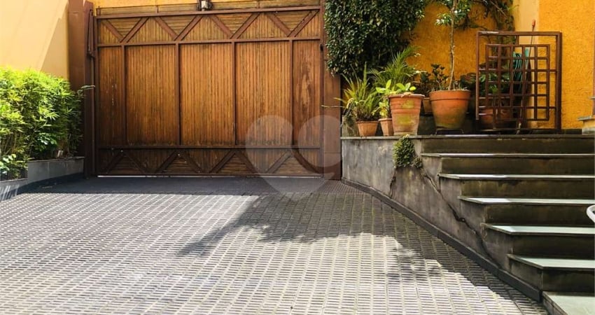 Casa com 3 quartos à venda na Rua Padre Agostinho Poncet, 437, Água Fria, São Paulo