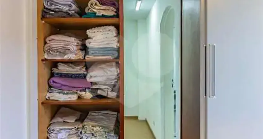Casa com 3 quartos à venda na Rua Senador Carlos Teixeira de Carvalho, 532, Cambuci, São Paulo