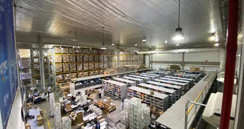 Barracão / Galpão / Depósito à venda na Avenida Nelson Palma Travassos, 275, Loteamento City Jaragua, São Paulo