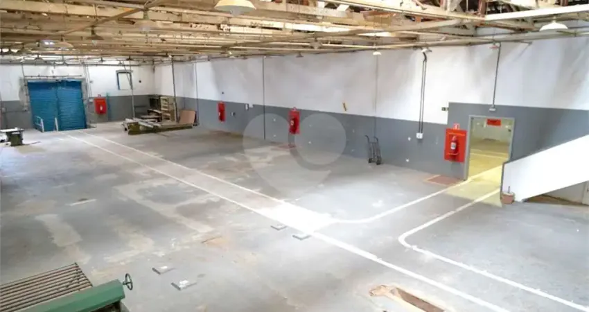 Barracão / Galpão / Depósito à venda na Rua Conselheiro Nébias, 1661, Campos Eliseos, São Paulo